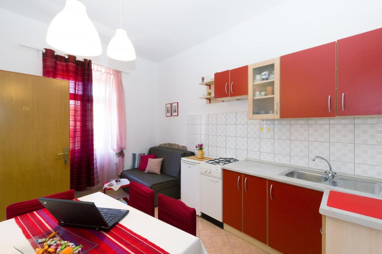 Apartment Silvia By Interhome PUY Eksteriør bilde